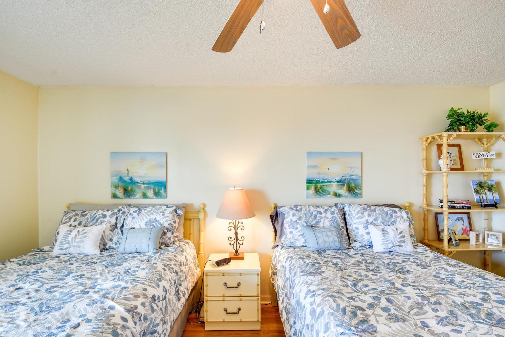Coastal Condo With Balcony Walk To Madeira Beach! St. Pete Beach Esterno foto
